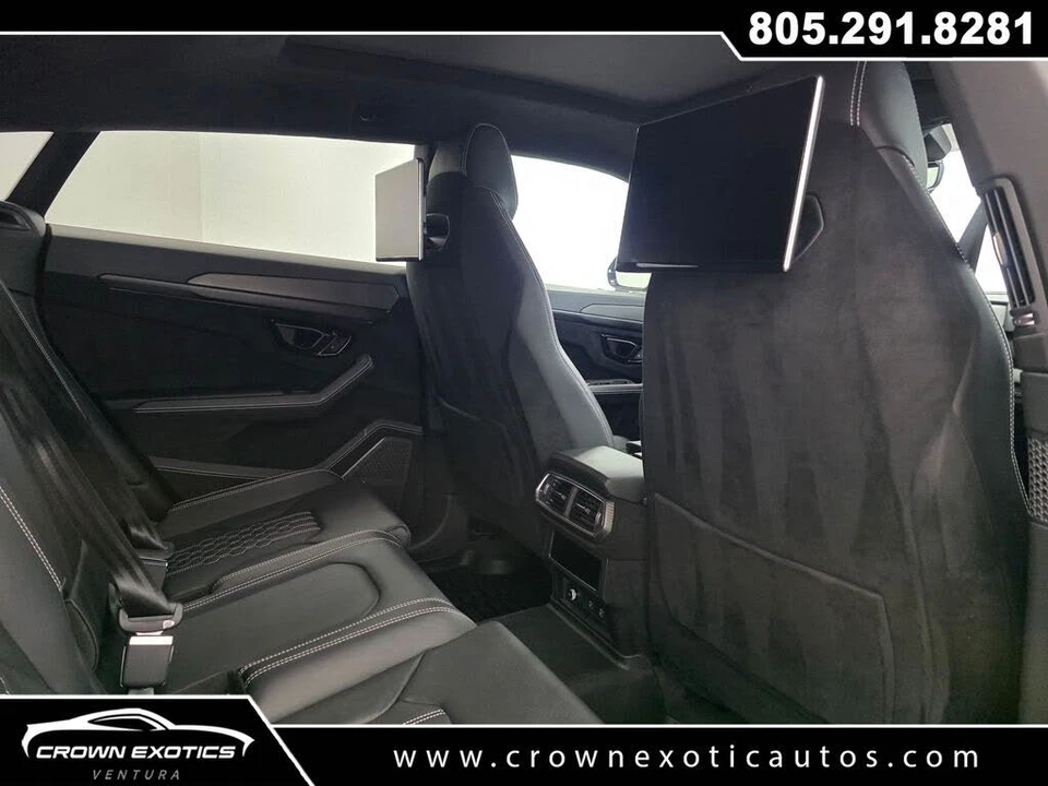2024 Lamborghini Urus Performante - Image 19 of 31