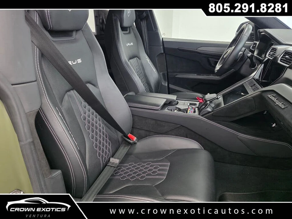 2024 Lamborghini Urus Performante - Image 13 of 31