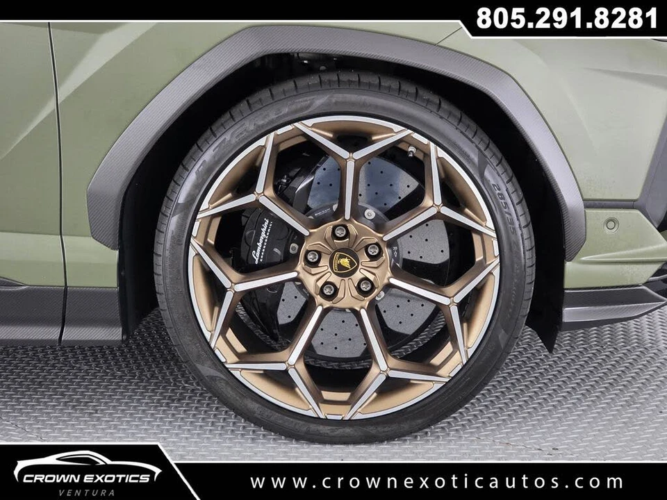 2024 Lamborghini Urus Performante - Image 11 of 31