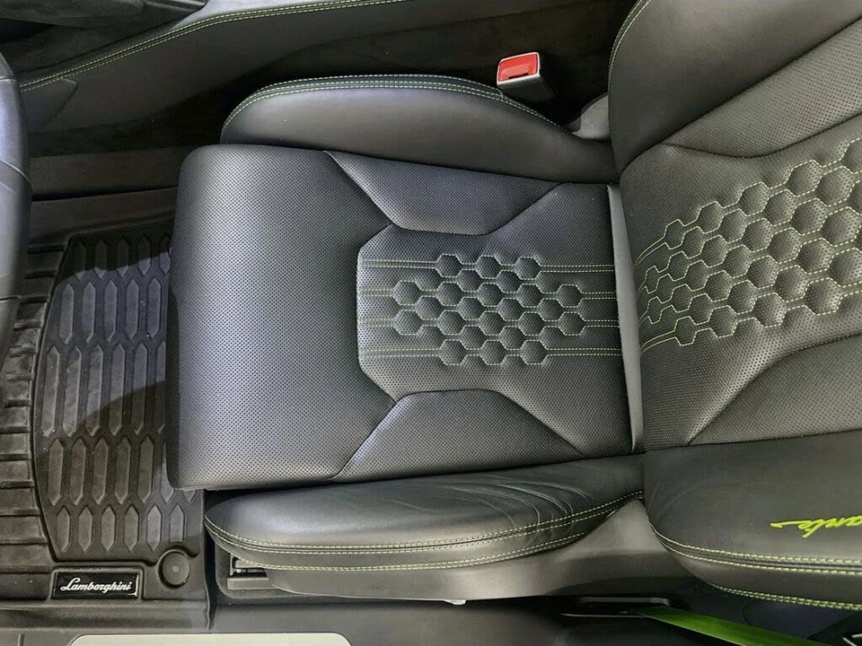 2024 Lamborghini Urus Performante - Image 20 of 31