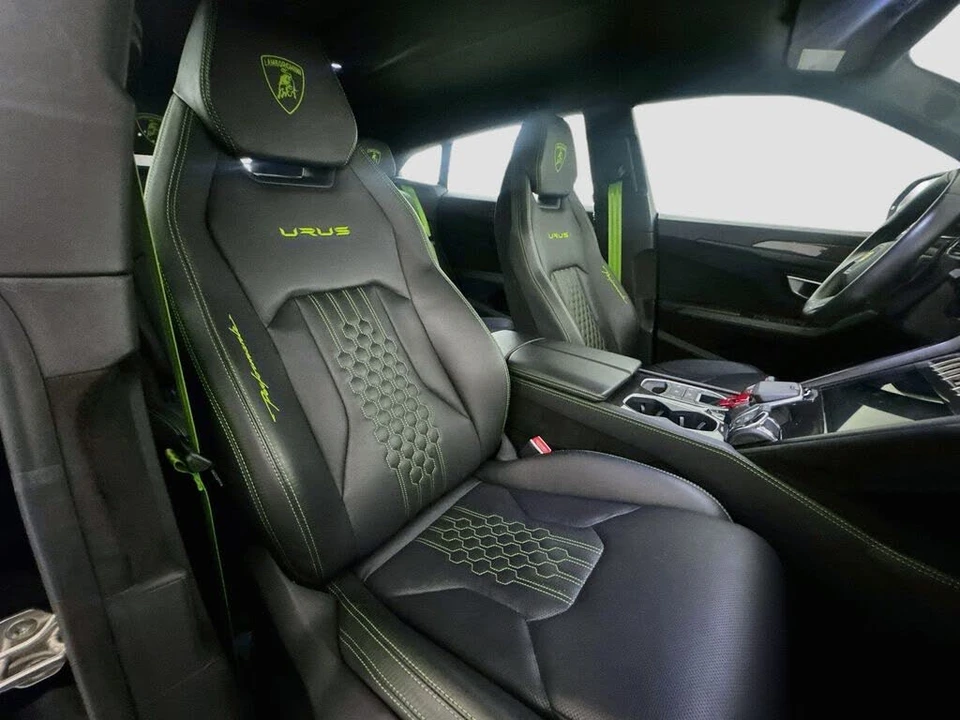 2024 Lamborghini Urus Performante - Image 30 of 31