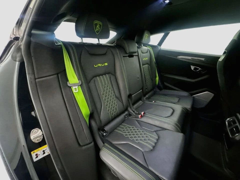 2024 Lamborghini Urus Performante - Image 29 of 31