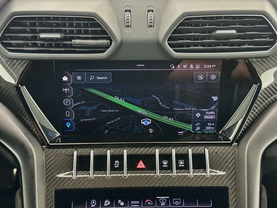 2024 Lamborghini Urus Performante - Image 13 of 31