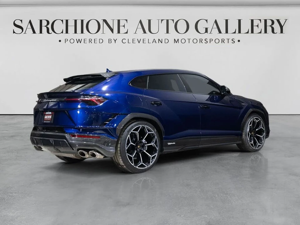 2024 Lamborghini Urus Performante - Image 11 of 31