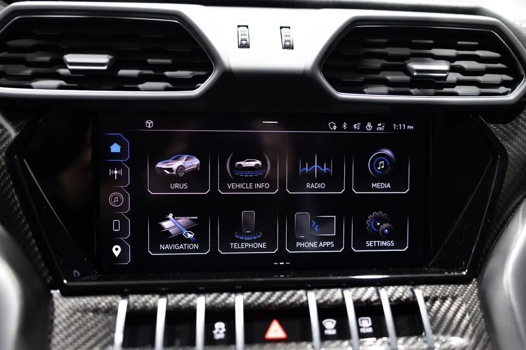2024 Lamborghini Urus Performante - Image 30 of 31