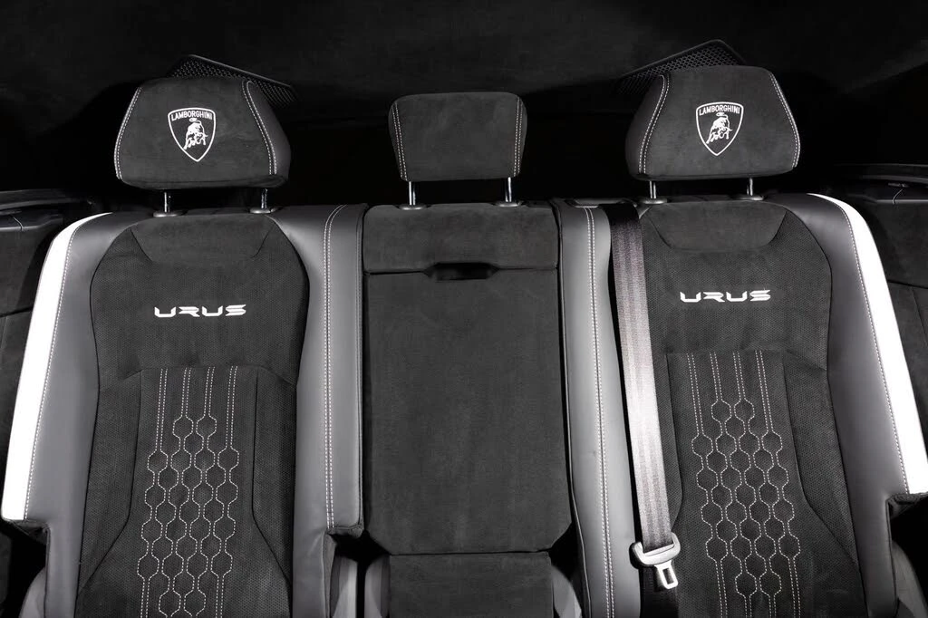 2024 Lamborghini Urus Performante - Image 7 of 31