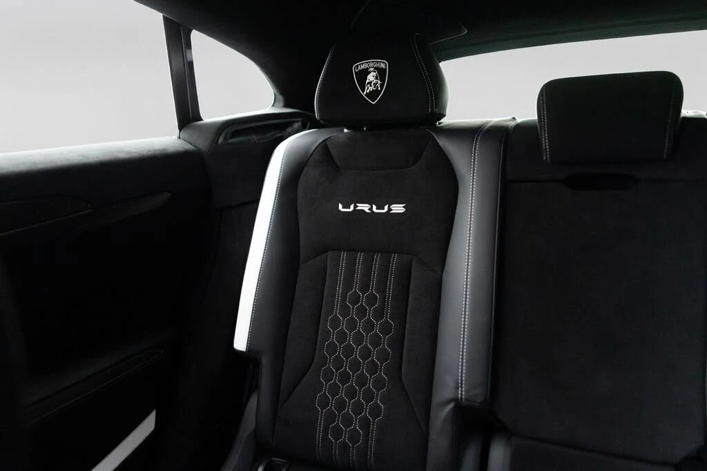 2024 Lamborghini Urus Performante - Image 21 of 31