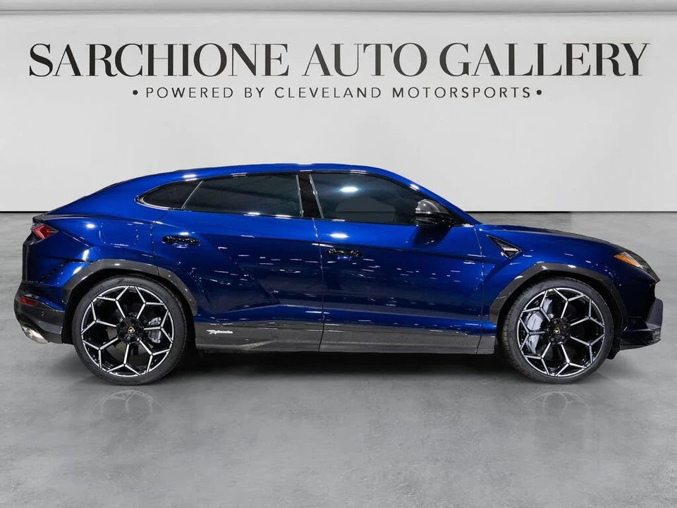 2024 Lamborghini Urus Performante - Image 3 of 31