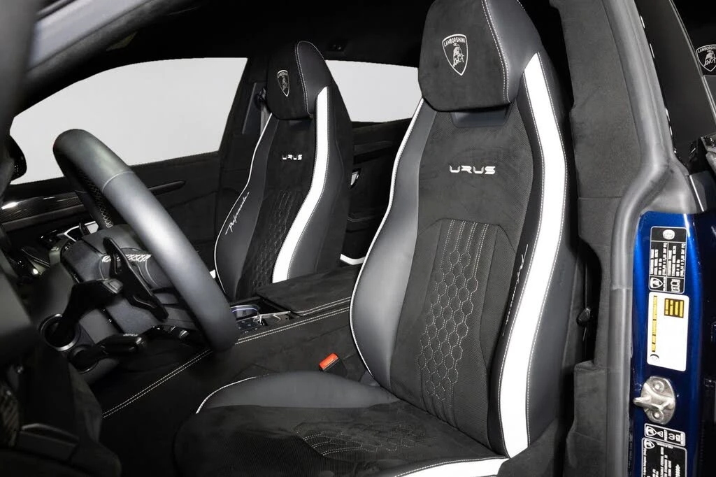 2024 Lamborghini Urus Performante - Image 28 of 31