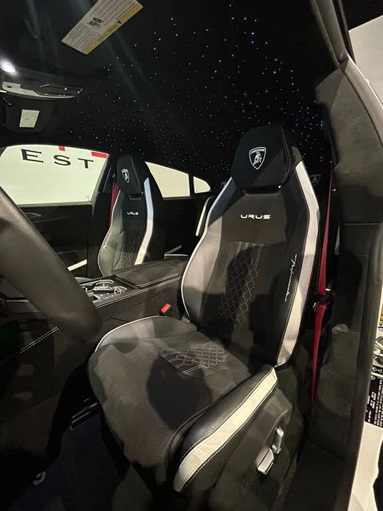 2024 Lamborghini Urus Performante - Image 15 of 31