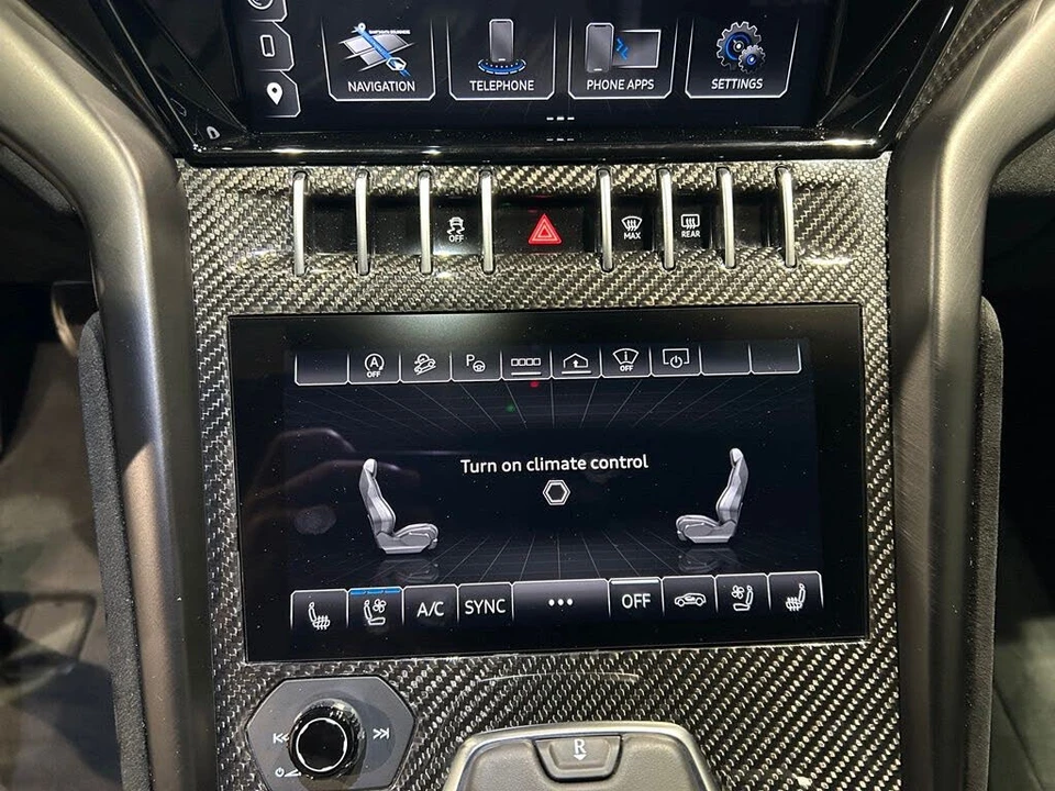 2024 Lamborghini Urus Performante - Image 24 of 31