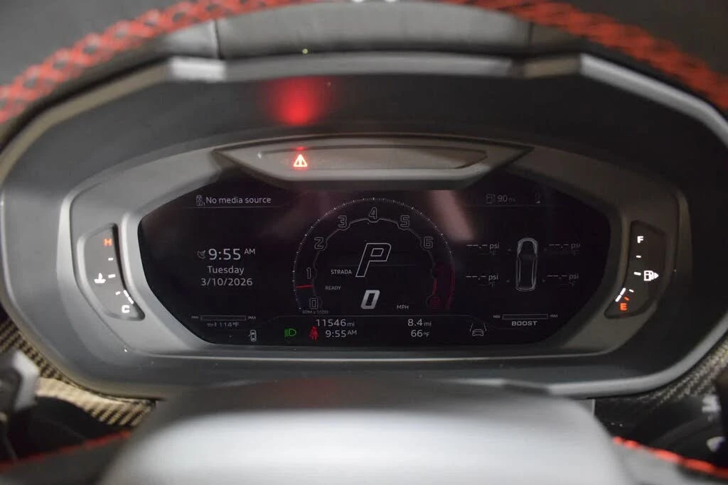 2024 Lamborghini Urus Performante - Image 30 of 31