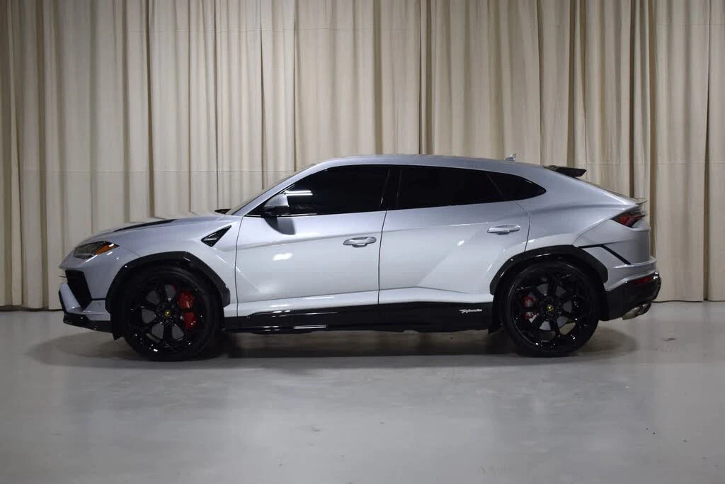 2024 Lamborghini Urus Performante - Image 5 of 31