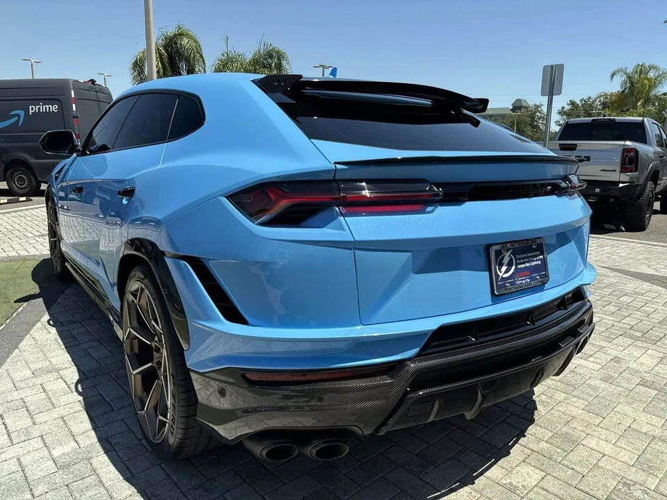 2024 Lamborghini Urus Performante - Image 10 of 31