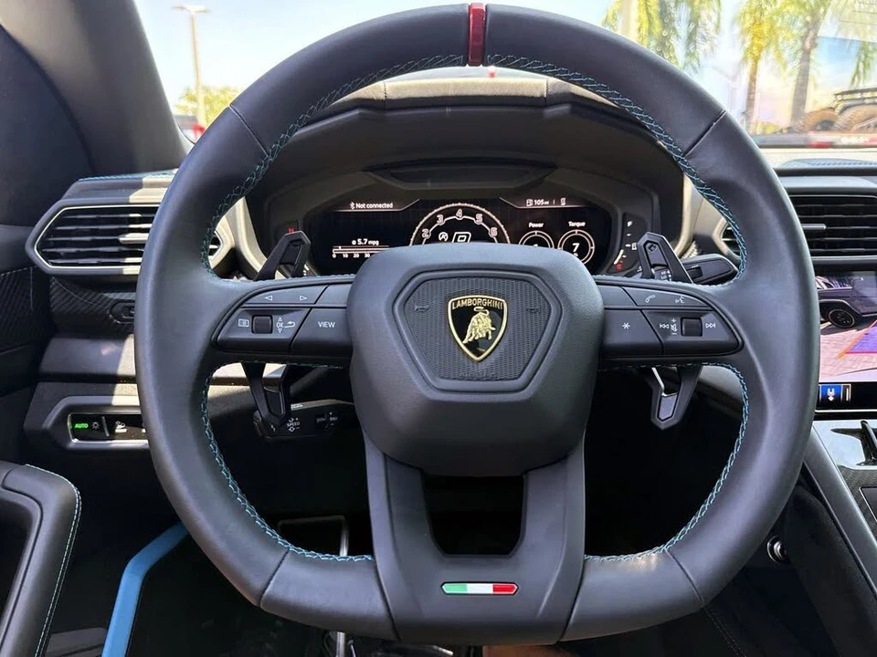 2024 Lamborghini Urus Performante - Image 30 of 31
