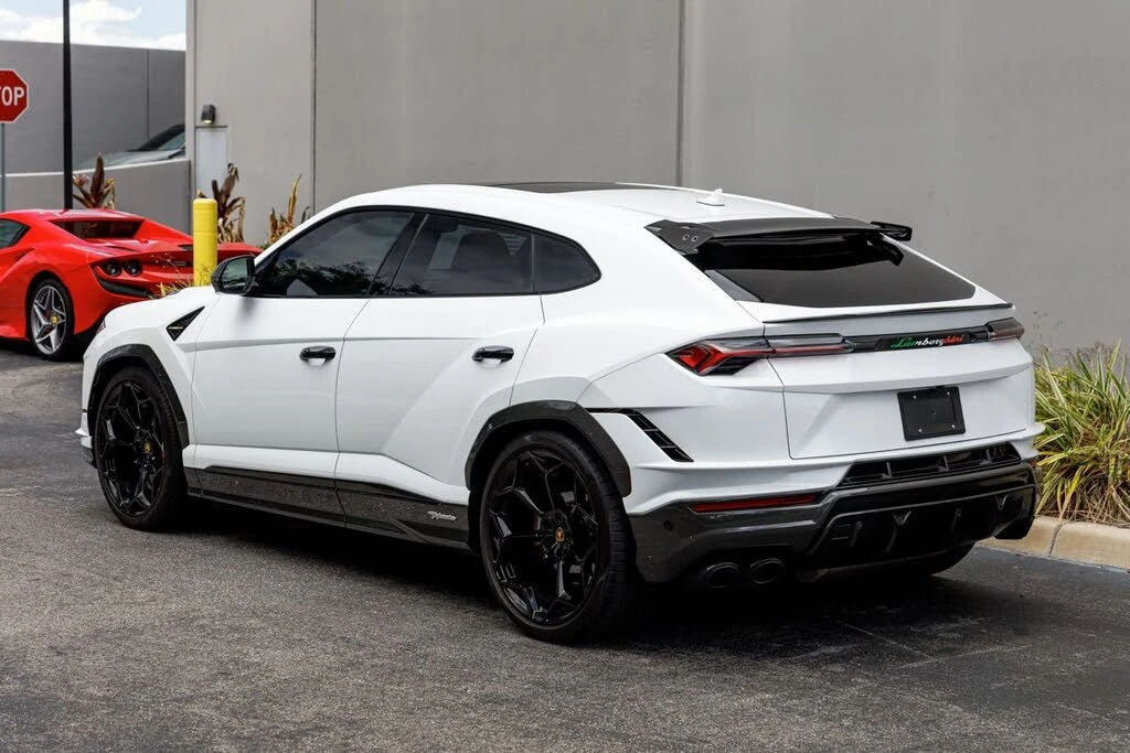 2024 Lamborghini Urus Performante - Image 3 of 31