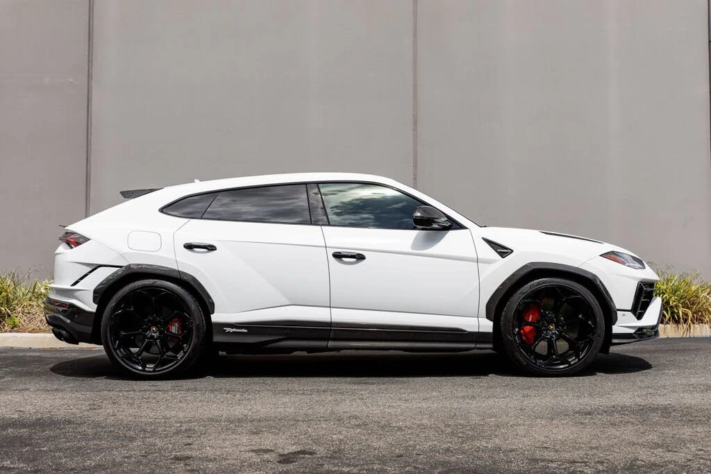 2024 Lamborghini Urus Performante - Image 6 of 31