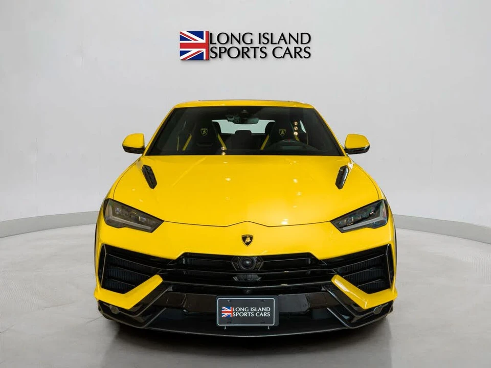 2024 Lamborghini Urus Performante - Image 2 of 31