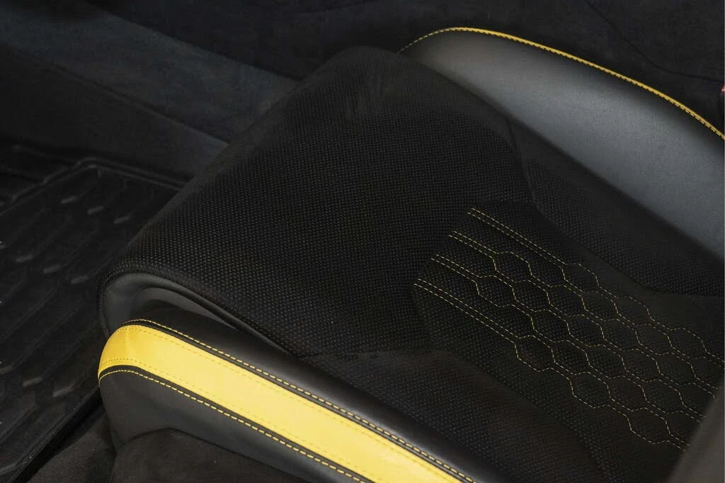 2024 Lamborghini Urus Performante - Image 22 of 31