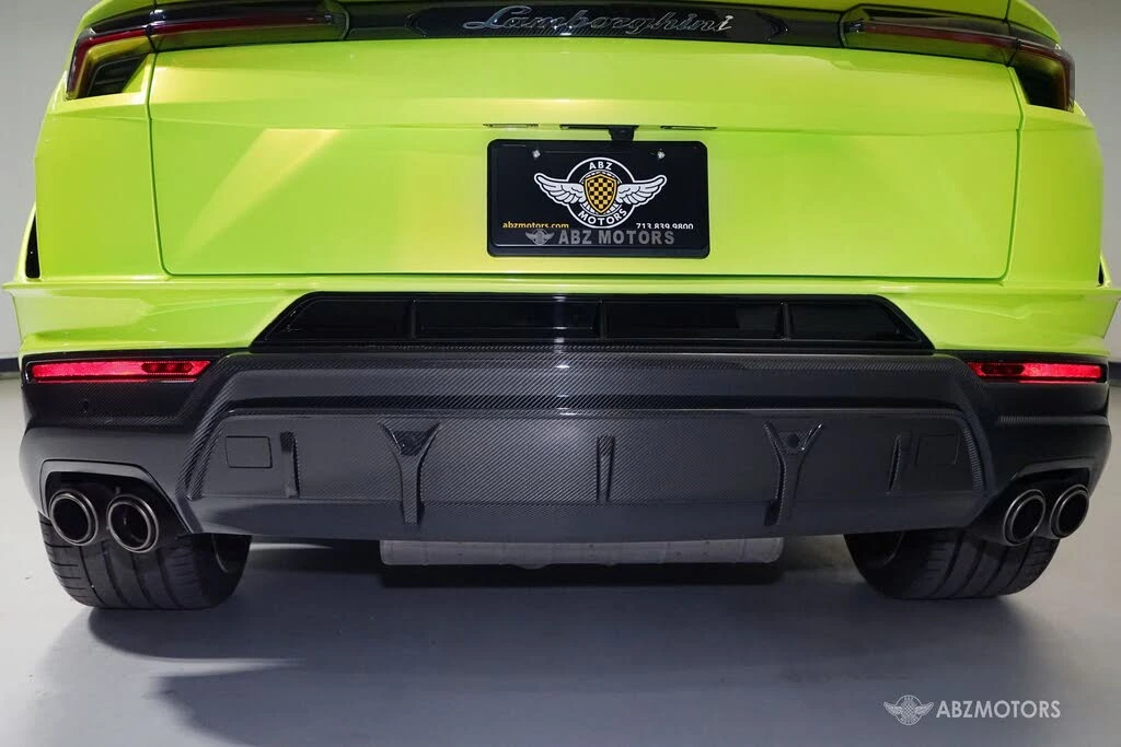 2024 Lamborghini Urus Performante - Image 11 of 31