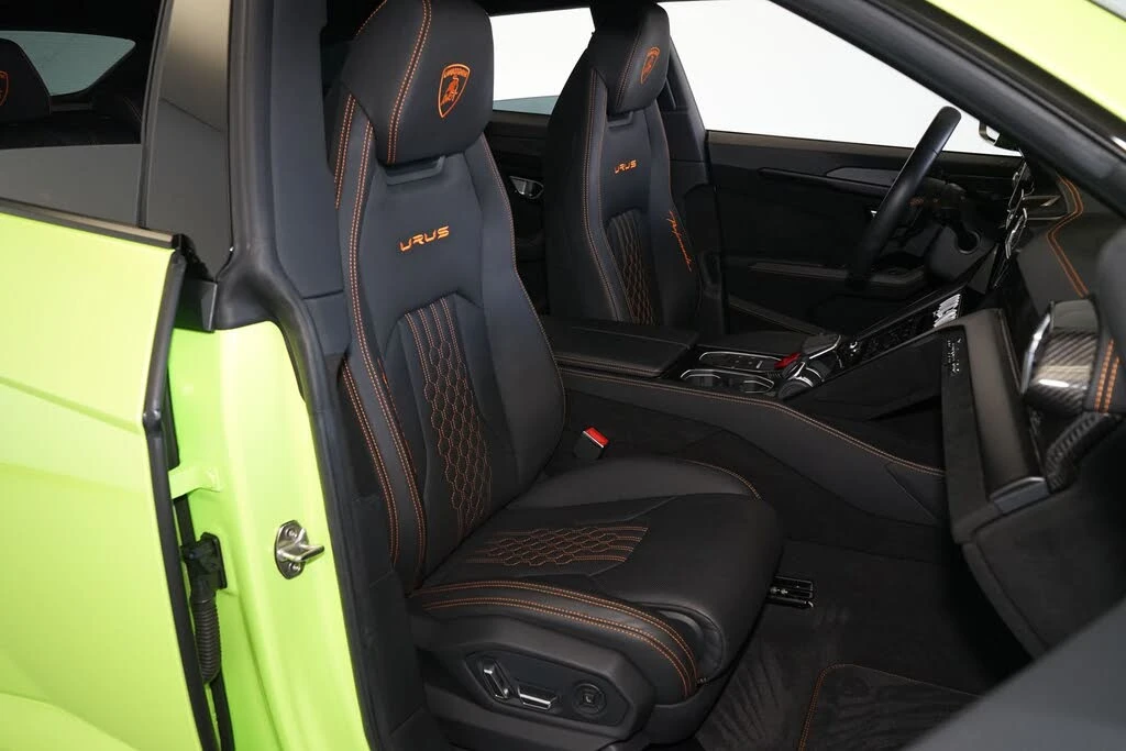 2024 Lamborghini Urus Performante - Image 24 of 31
