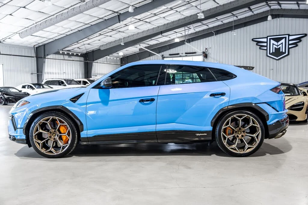 2024 Lamborghini Urus Performante - Image 3 of 31