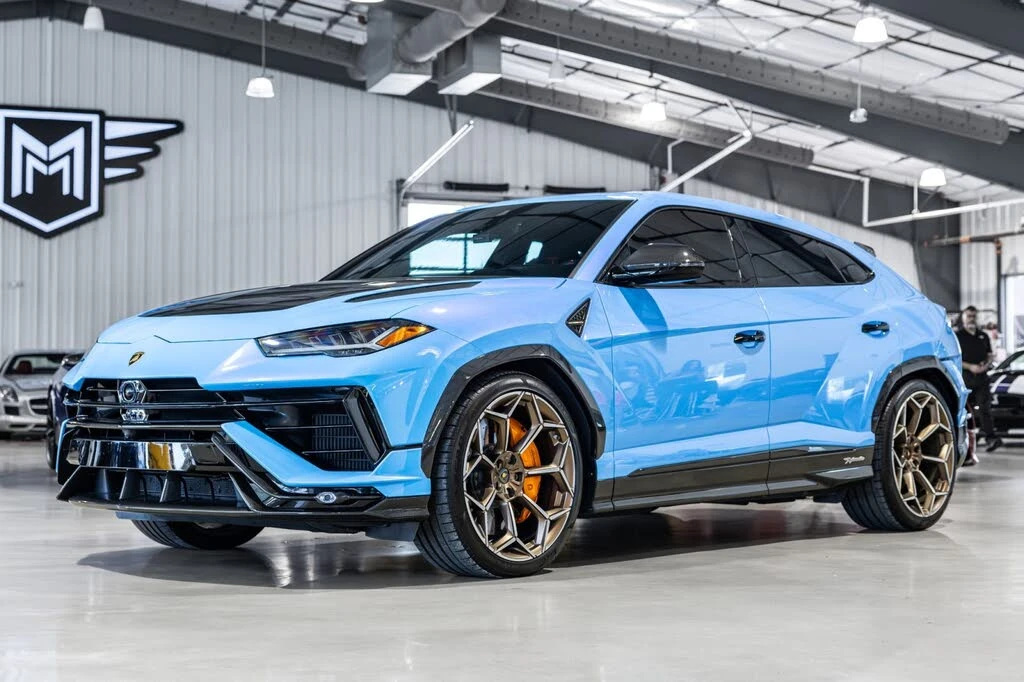 2024 Lamborghini Urus Performante - Image 2 of 31