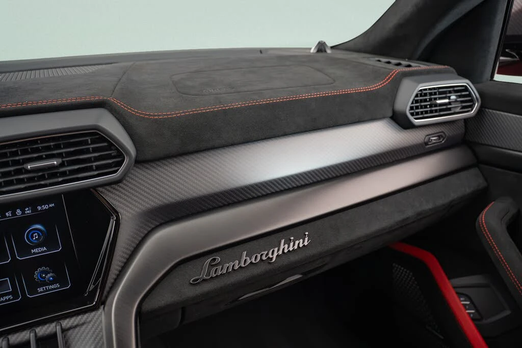 2024 Lamborghini Urus Performante - Image 10 of 24