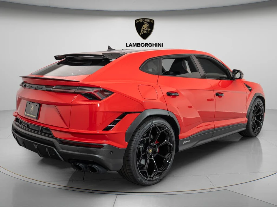 2024 Lamborghini Urus Performante - Image 6 of 24
