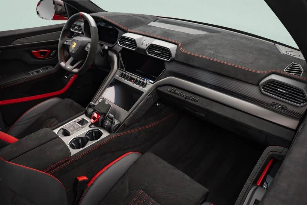 2024 Lamborghini Urus Performante - Image 13 of 24