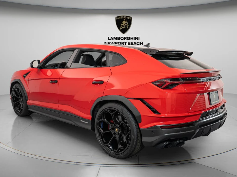 2024 Lamborghini Urus Performante - Image 4 of 24