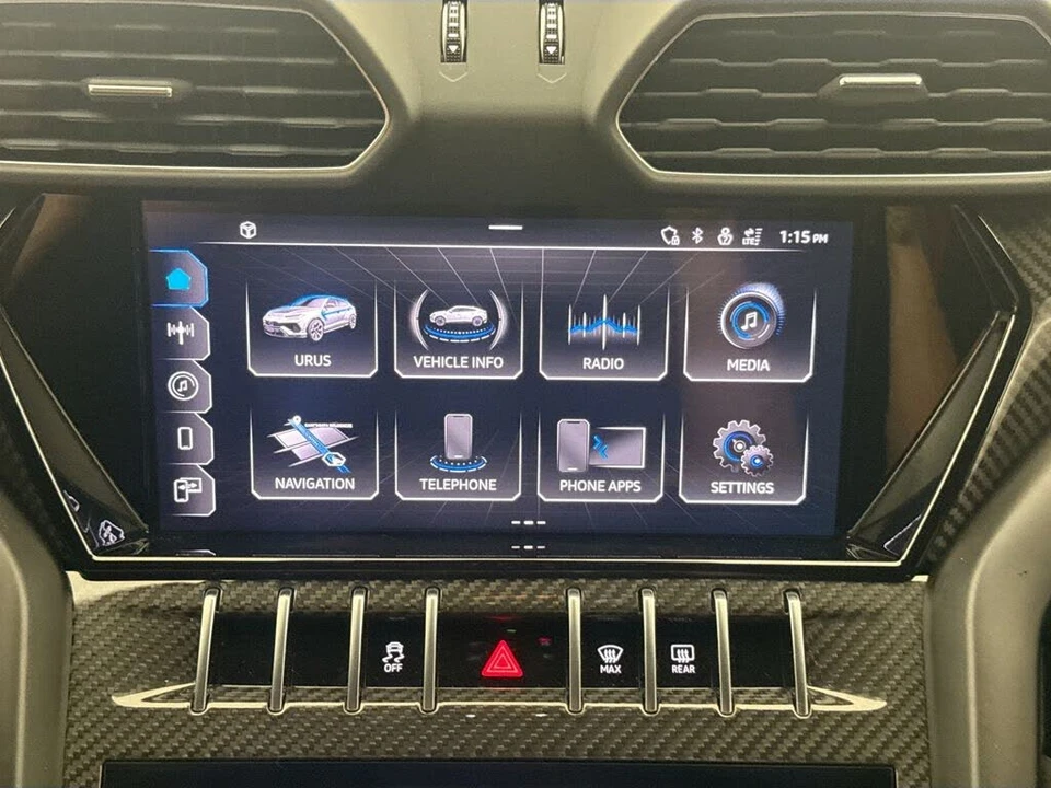 2024 Lamborghini Urus Performante - Image 15 of 31