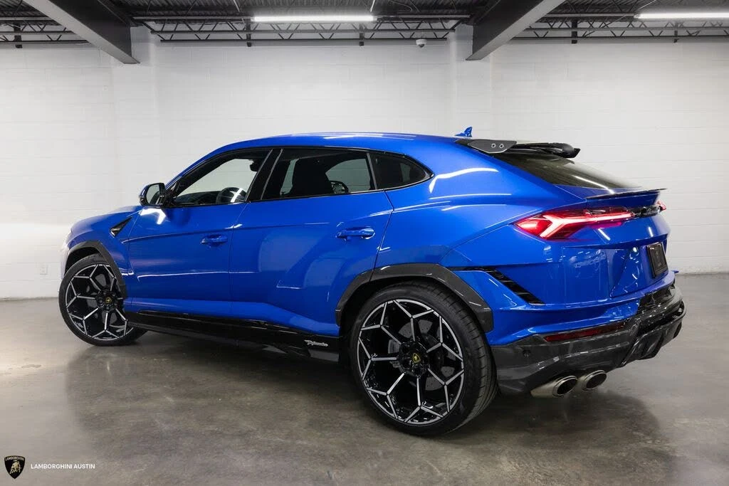 2024 Lamborghini Urus Performante - Image 10 of 31