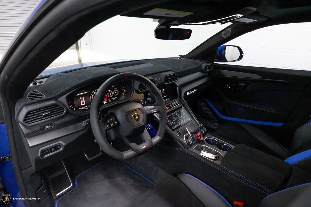 2024 Lamborghini Urus Performante - Image 25 of 31