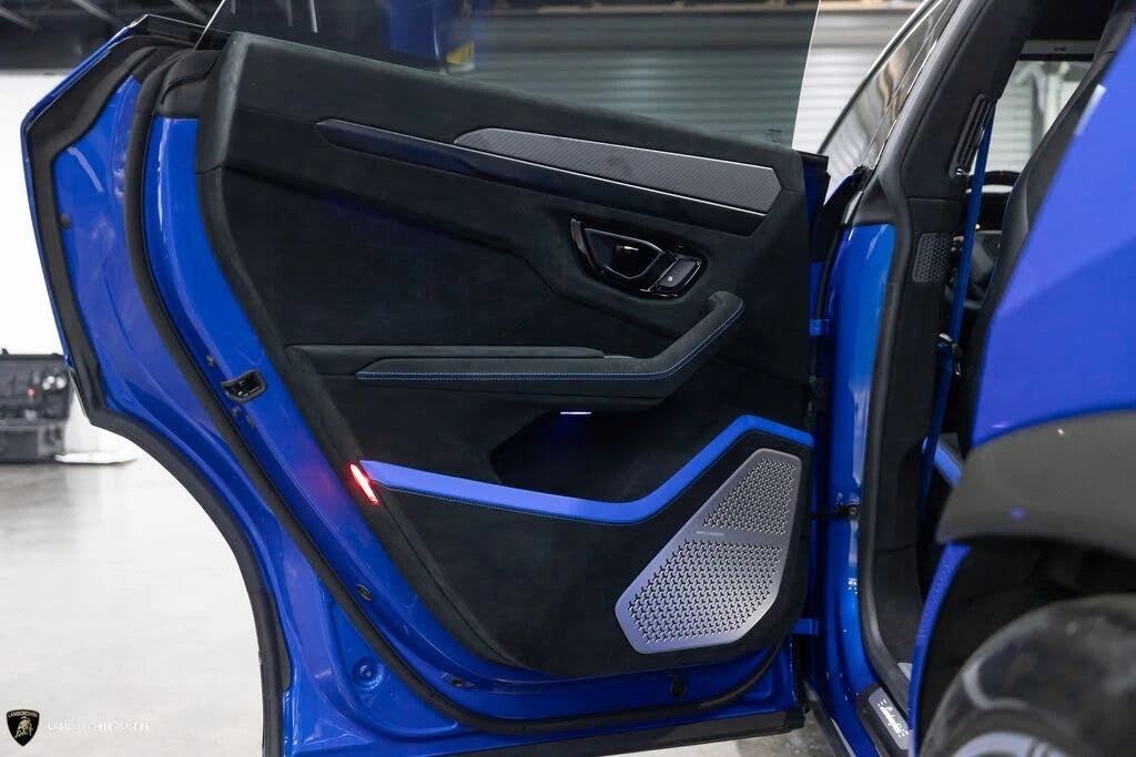 2024 Lamborghini Urus Performante - Image 31 of 31