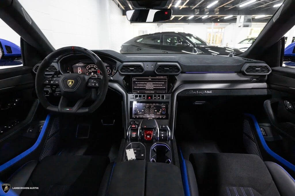2024 Lamborghini Urus Performante - Image 2 of 31