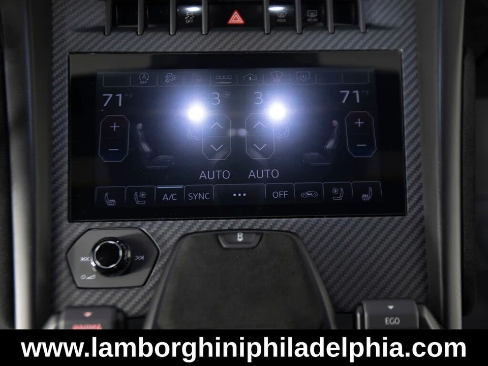 2024 Lamborghini Urus Performante - Image 20 of 31