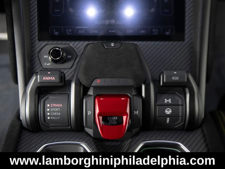 2024 Lamborghini Urus Performante - Image 21 of 31