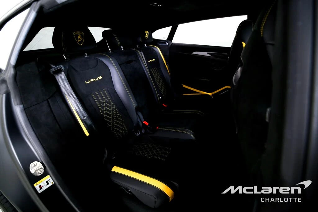 2024 Lamborghini Urus Performante - Image 24 of 31