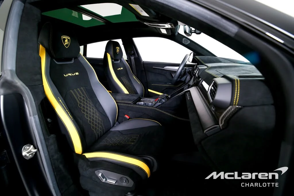 2024 Lamborghini Urus Performante - Image 27 of 31