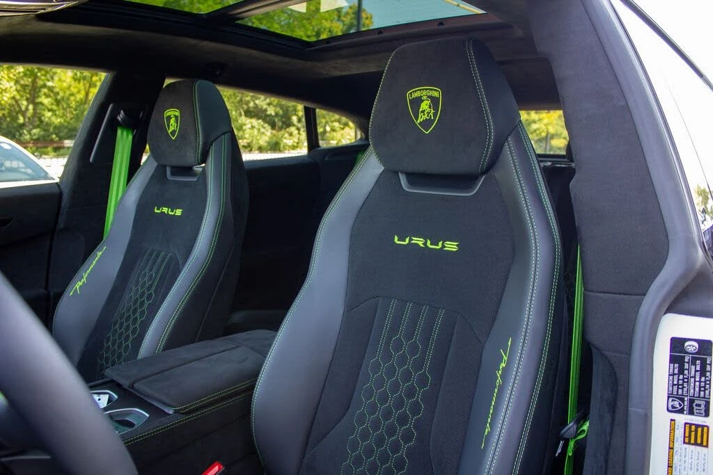 2024 Lamborghini Urus Performante - Image 12 of 23