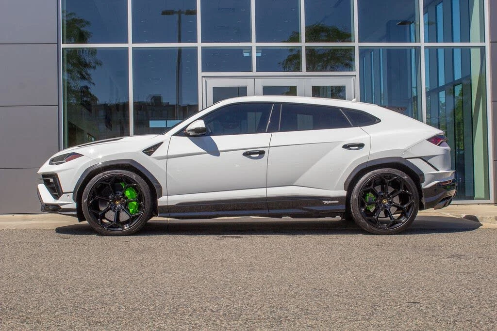 2024 Lamborghini Urus Performante - Image 7 of 23