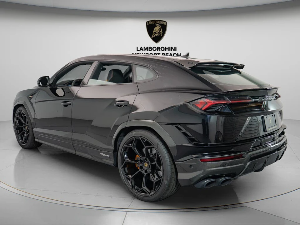 2024 Lamborghini Urus Performante - Image 4 of 21