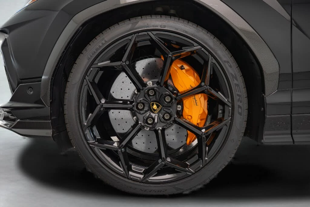 2024 Lamborghini Urus Performante - Image 19 of 21