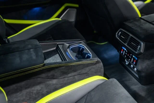 2024 Lamborghini Urus Performante - Image 30 of 31