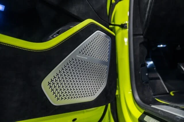 2024 Lamborghini Urus Performante - Image 16 of 31