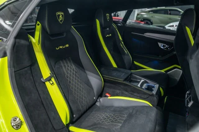 2024 Lamborghini Urus Performante - Image 14 of 31