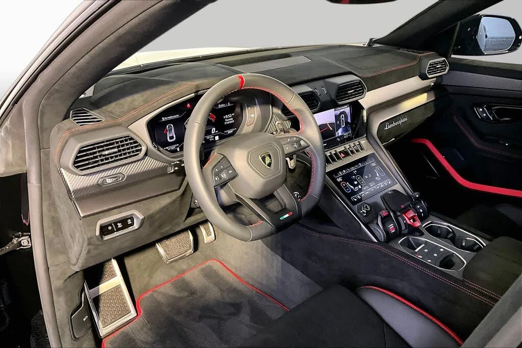 2024 Lamborghini Urus Performante - Image 17 of 31