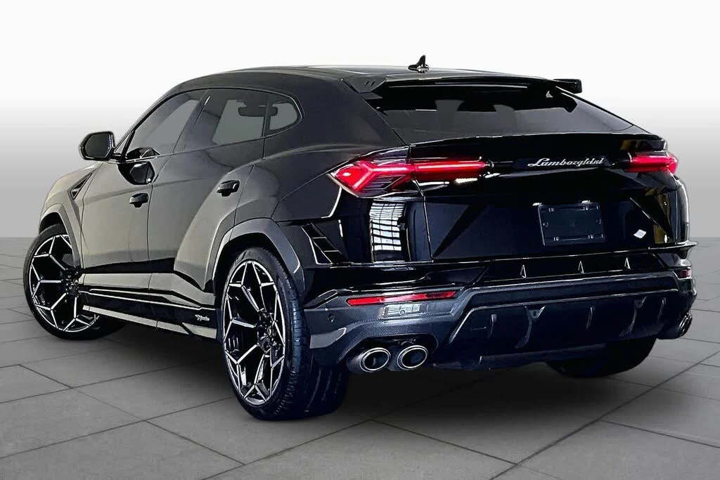 2024 Lamborghini Urus Performante - Image 11 of 31