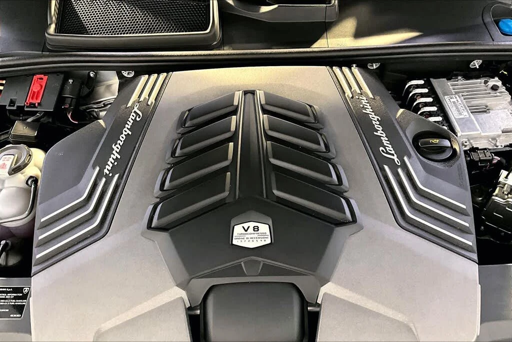 2024 Lamborghini Urus Performante - Image 30 of 31